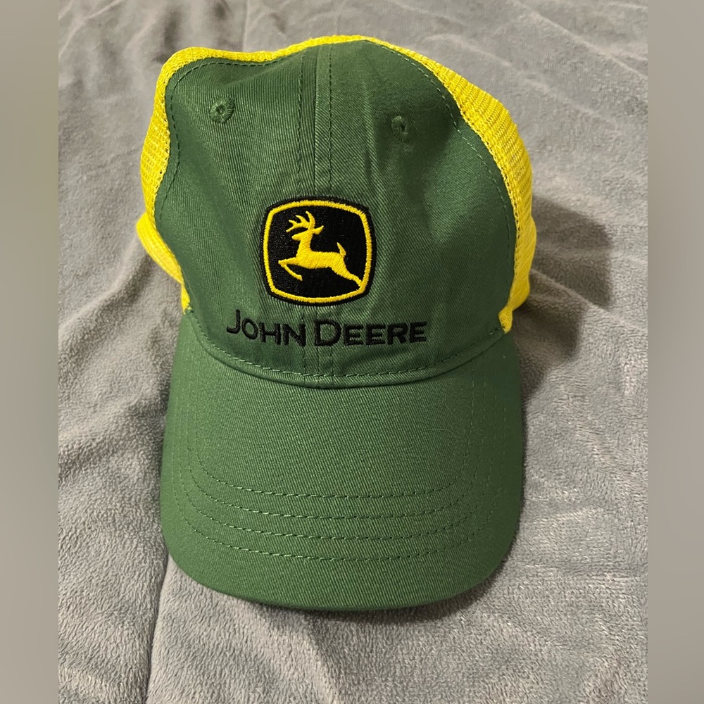 John Deere youth yellow and green snap back trucker hat